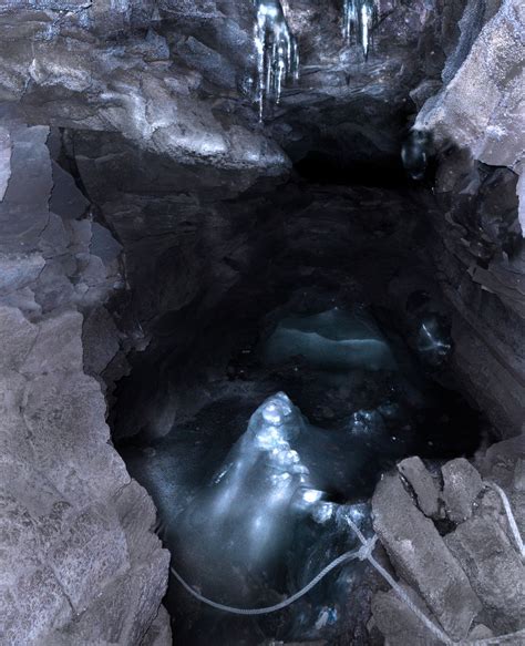 Rexburg ice caves  Cottonwood: World's Largest Beagle: Dog Bark Park